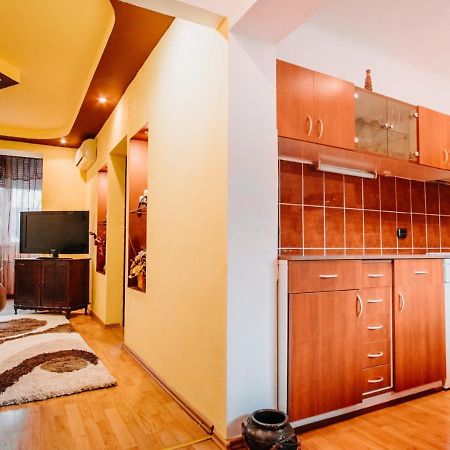 Riverview Apartament オラデア エクステリア 写真