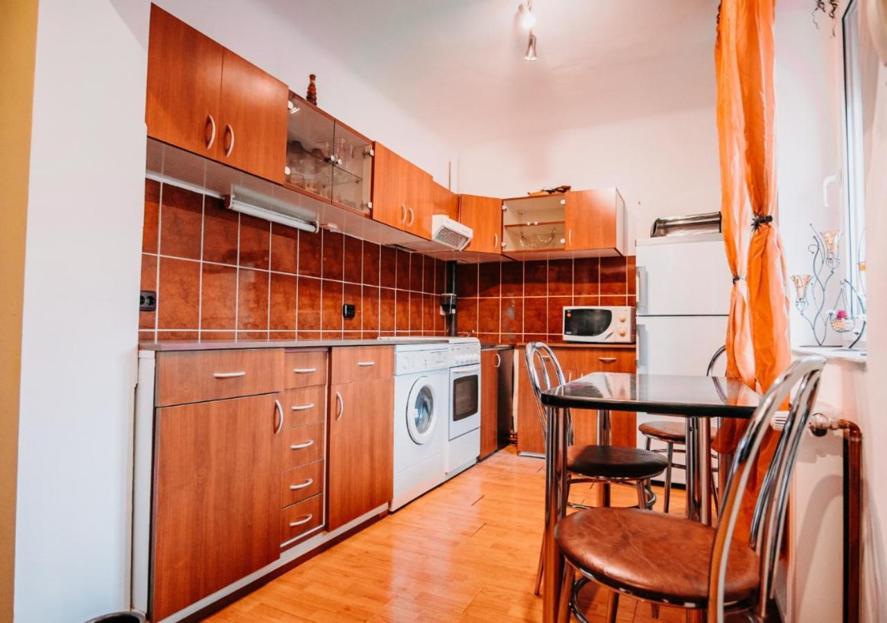 Riverview Apartament オラデア エクステリア 写真